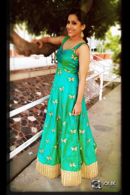 Rashmi-Gautam-Latest-Pics